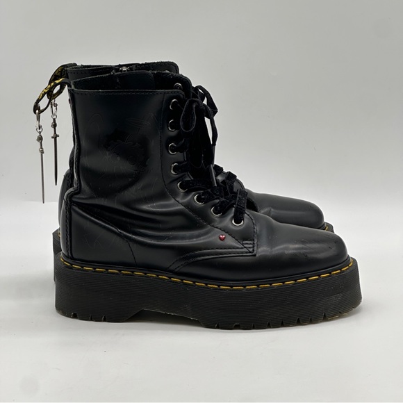 Dr. Martens Jadon Betty Boop Platform Boots. Size 8
